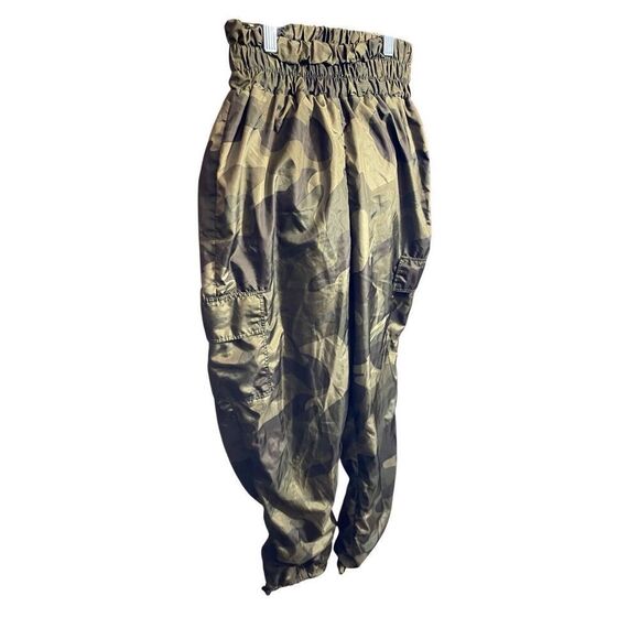 No Boundaries Camo Jogger Pants Size X-Small - Picture 4 of 14